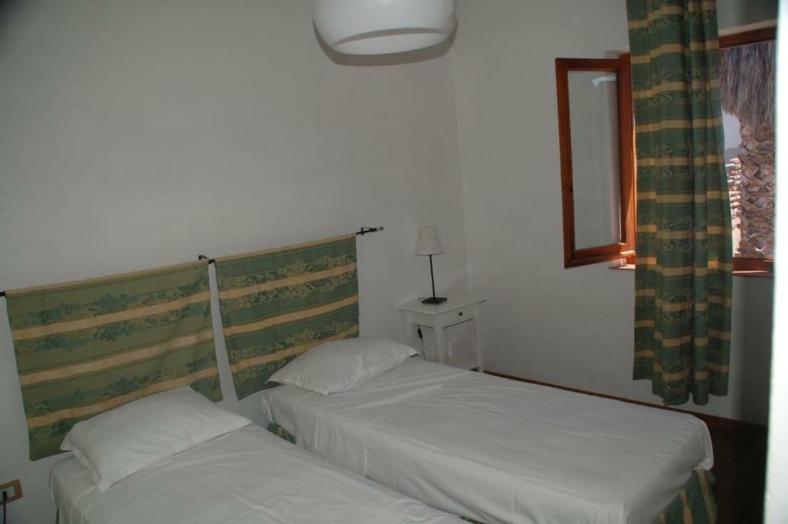 Waterfront Apartments Bosa Porto Alabe 외부 사진