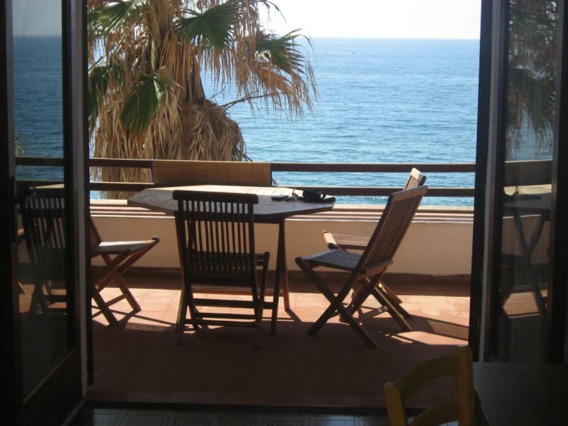 Waterfront Apartments Bosa Porto Alabe 외부 사진