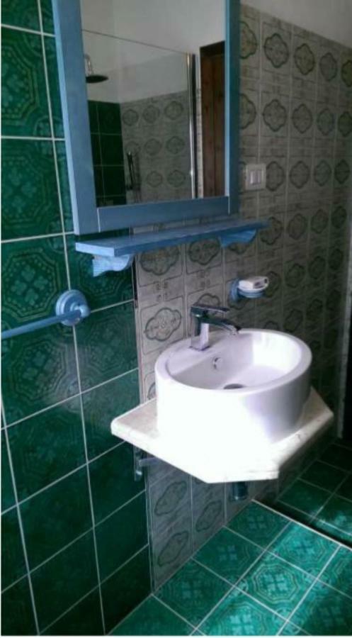 Waterfront Apartments Bosa Porto Alabe 외부 사진
