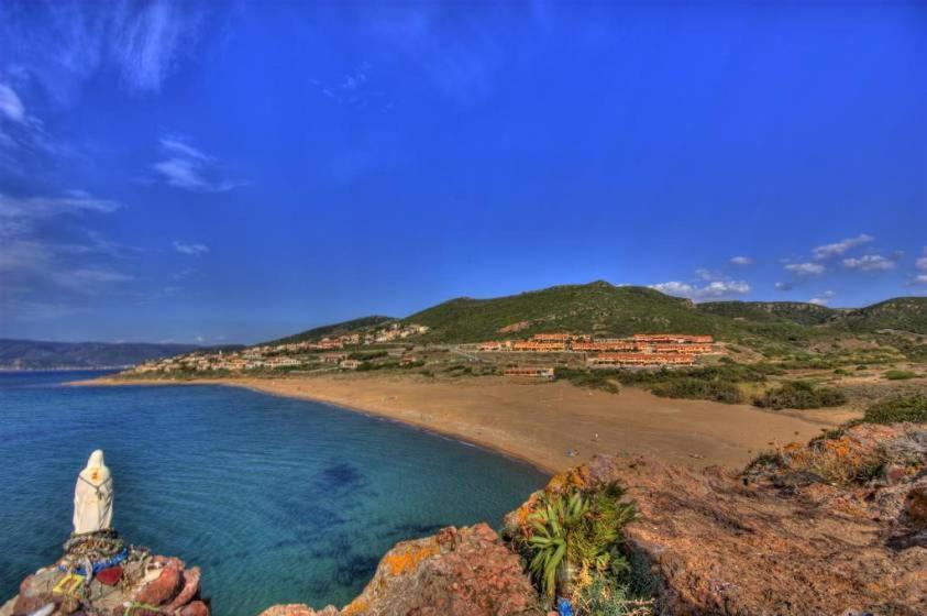 Waterfront Apartments Bosa Porto Alabe 외부 사진